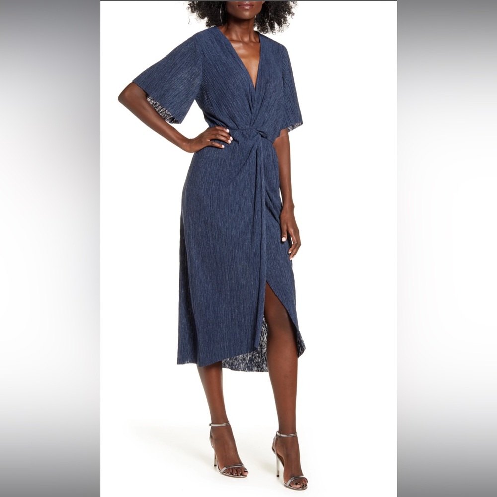 Dolman Plissé Midi Dress in Navy - never worn